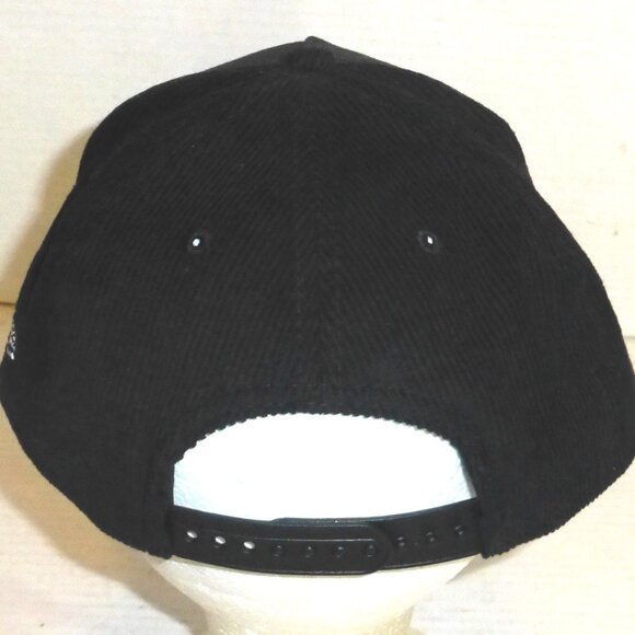 New Era 9Forty WNBA Cleveland Rockers '28 Inaugural Season Snapback Corduroy Hat - Picture 3 of 9